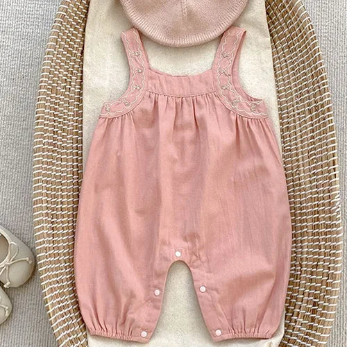 Traje para niña, fresco y cómodo ésta  para primavera