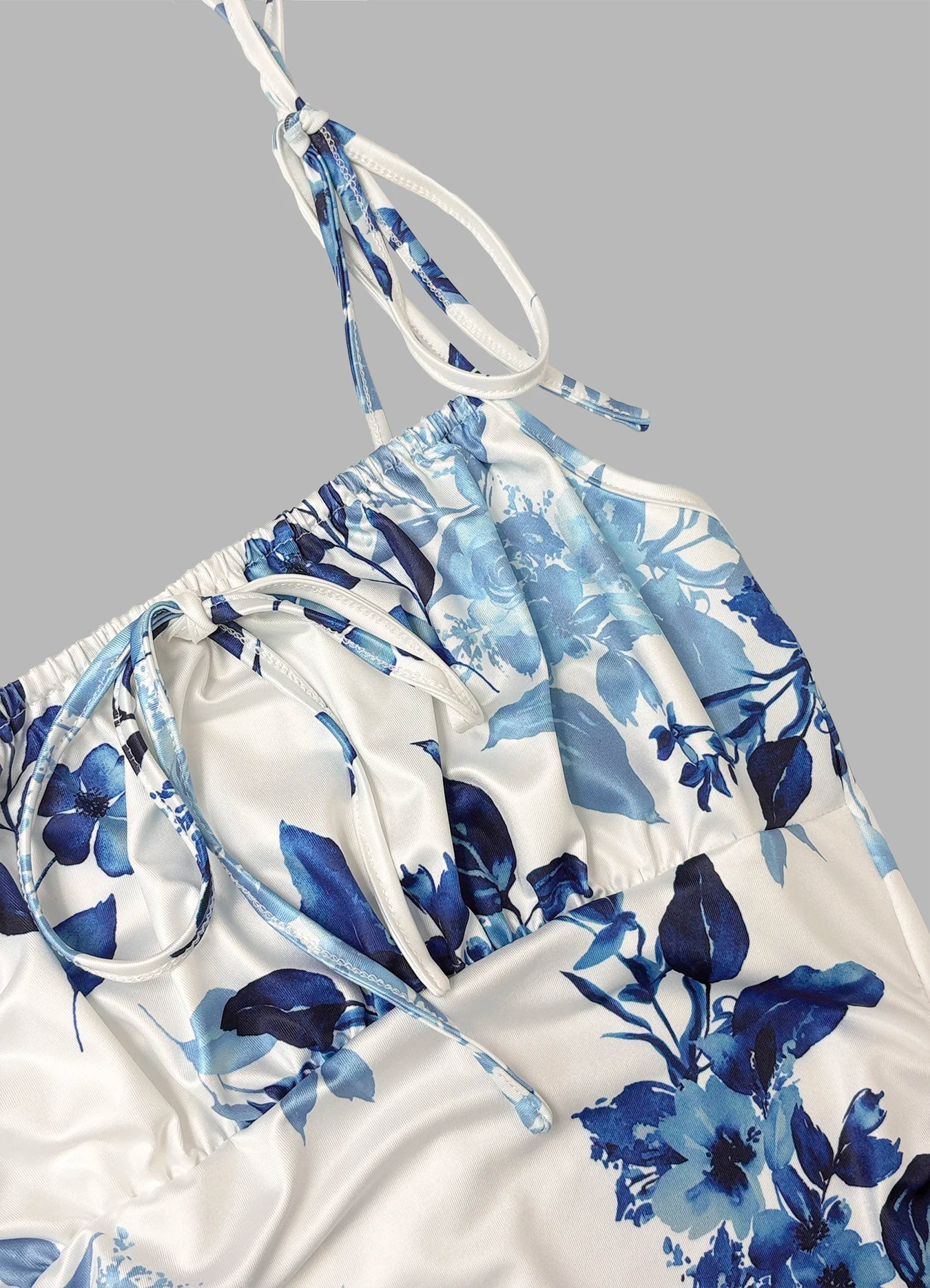 Vestido ajustado con estampado