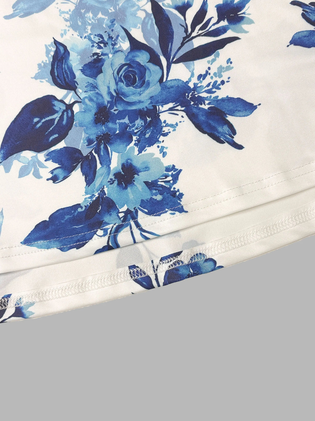 Vestido ajustado con estampado